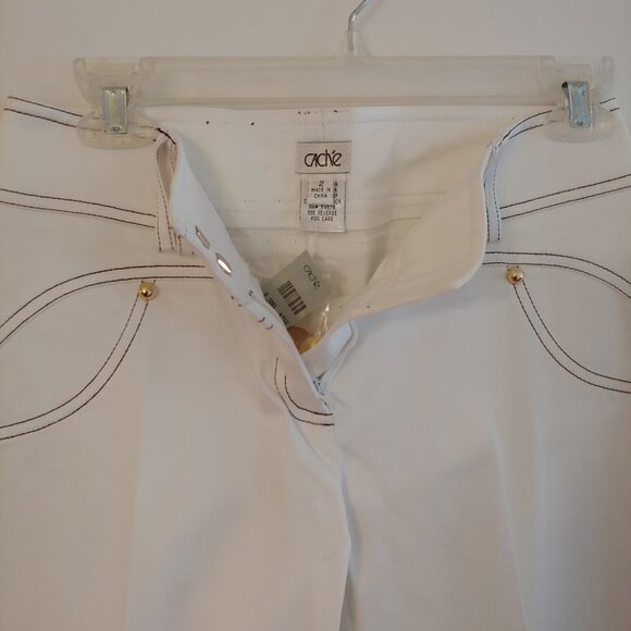 Cache White Capris - Picture 2 of 3